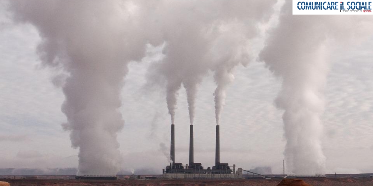 Rifiuti, Amianto, Smog e Detriti